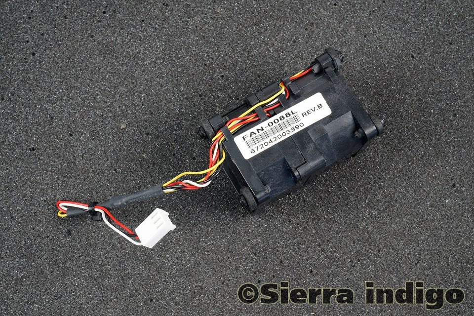 Supermicro FAN-0088L Fan 3-Pin 3-Wire - Image 1 of 1