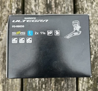 Shimano Ultegra FD-R8050 Di2 Front Derailleur 11-Speed - Image 1 of 2