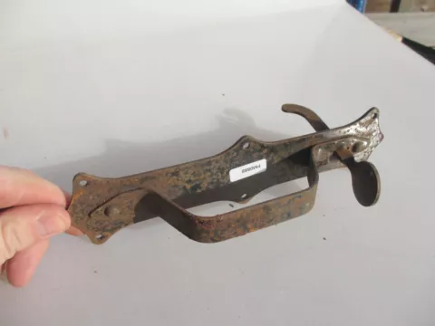 Vintage Iron Door Latch Lock Catch Old Gate WC Barn 9"H Cover