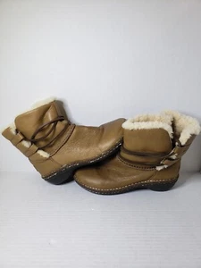 UGG Caspia Shearling Leather Winter Boots 1932 Brown Lace Up Fur Women’s Size 6 - Picture 1 of 9