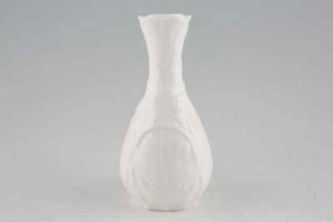 Wedgwood - Countryware - Bud Vase - 77814G - Picture 1 of 1