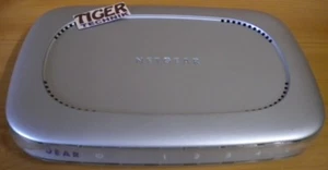 Netgear FS605 5-Port Fast Ethernet Switch* nw438 - Bild 1 von 1