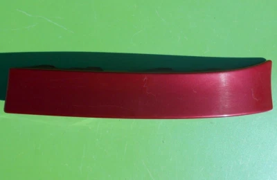 PANEL DE EXTENSIÓN DE LUZ TRASERA DERECHA CHEVY METRO 95-01 30013547 OEM ROJO GEO 4 PUERTAS Foto 1 de 4