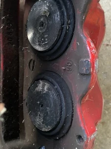 SRT8 BREMBO Brakes [Dodge Charger, Challenger, Chrysler, Magnum] - Picture 1 of 9