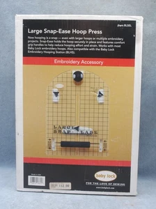 GRANDE ACCESSORIO RICAMO BABY LOCK SNAP-EASE HOOP PRESS - MAI USATO? - Foto 1 di 2