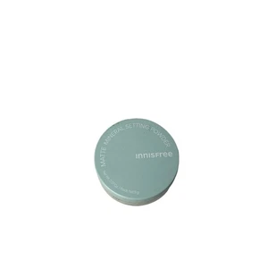 Polvo fijador mineral mate sin sebo innisfree 5 g SIN CAJA - Imagen 1 de 2