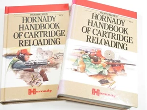 Hornady Handbook of Cartridge Reloading (2 Volumes) Hardcover, 4th Edition - Bild 1 von 5
