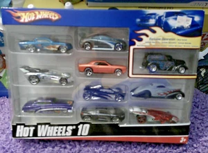 *Unopened* Hot Wheels 10 Pack With Exclusive Decoration Car GIFT PACK KMART - Picture 1 of 2