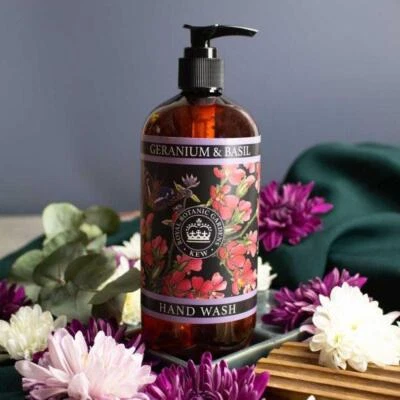 ENGLISH SOAP COMPANY Luxury Hand Wash Soap Liquid Vegan Natural Kew Gardens Geranium & Basil 500ml