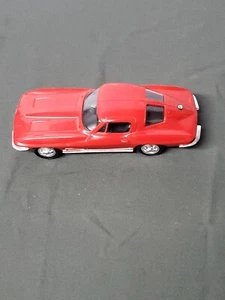 Red & Black 1963 Plastic Corvette Toy Chevrolet RV-MMLLC Made 2000 Split Window - Picture 1 of 15