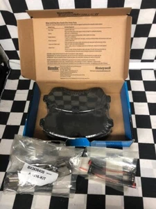 NOS Bendix Brake Pad Set #MKD 1268 - Titanium Metallic w/Sensors and Shims - Imagen 1 de 3