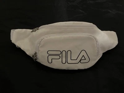 Riñonera Fila Usa blanca y negra Foto 1 de 3