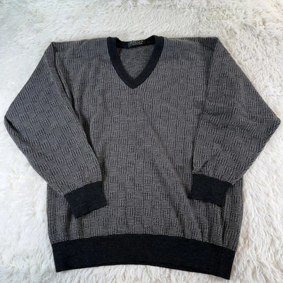 Jaeger Vintage Mens Wool Patterned V-Neck Sweater Medium Great Britain Classic - Image 1 of 4