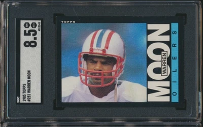 1985 TOPPS FOOTBALL #251 WARREN MOON RC SGC 8.5 NM-MT+ HOF ROOKIE - Image 1 of 2
