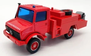 Solido 1/50 Scale Diecast 2127 - Mercedes Unimog Fire Truck - Picture 1 of 5