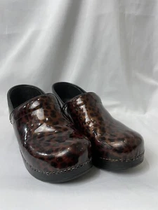 DANSKO CHEETAH PRINT TORTOISE SHELL PROFESSIONAL CLOG SIZE 38/7.5 US VGUC - Picture 1 of 12