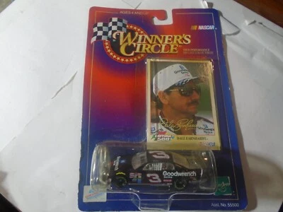Winner's Circle #3 Nero Goodwrench DALE EARNHARDT 1/64 Scala W/ Carta Hasbro - Immagine 1 di 2