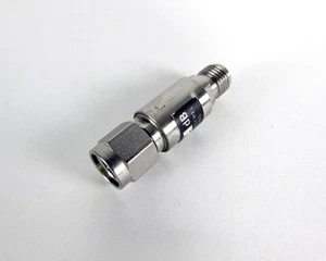 Weinschel / Aeroflex 9304-8.5 Fixed Attenuator 8.5 dB, DC-18 GHz, 2W - Picture 1 of 5