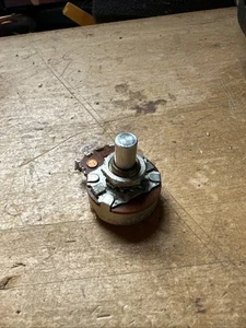 1978 Centralab Guitar Volume Tone Pot 250k For Fender Gibson 3 - Picture 1 of 6