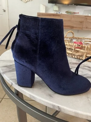 Botas de tornozelo Steven Madden azul veludo tamanho 7M - Imagem 1 de 4