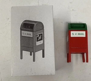 Accessori Villaggio di Natale Dept 56 The Original Snow Village MAIL BOX #5198-5 - Foto 1 di 6
