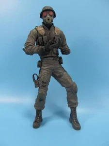 NECA Resident Evil HUNK Walking Dead 7 in Cartoon Figure Model Toys Collectibles - Picture 1 of 5