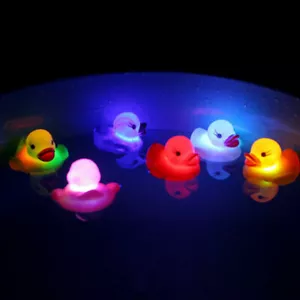 LED Flashing Light Rubber Floating Duck With Bath Tub Shower Toy For Kids Cute - Picture 1 of 13