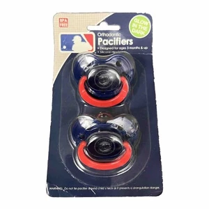 2 Pack Pacifiers Minnesota Twins MLB Orthodontic Glow In The Dark New - Picture 1 of 6