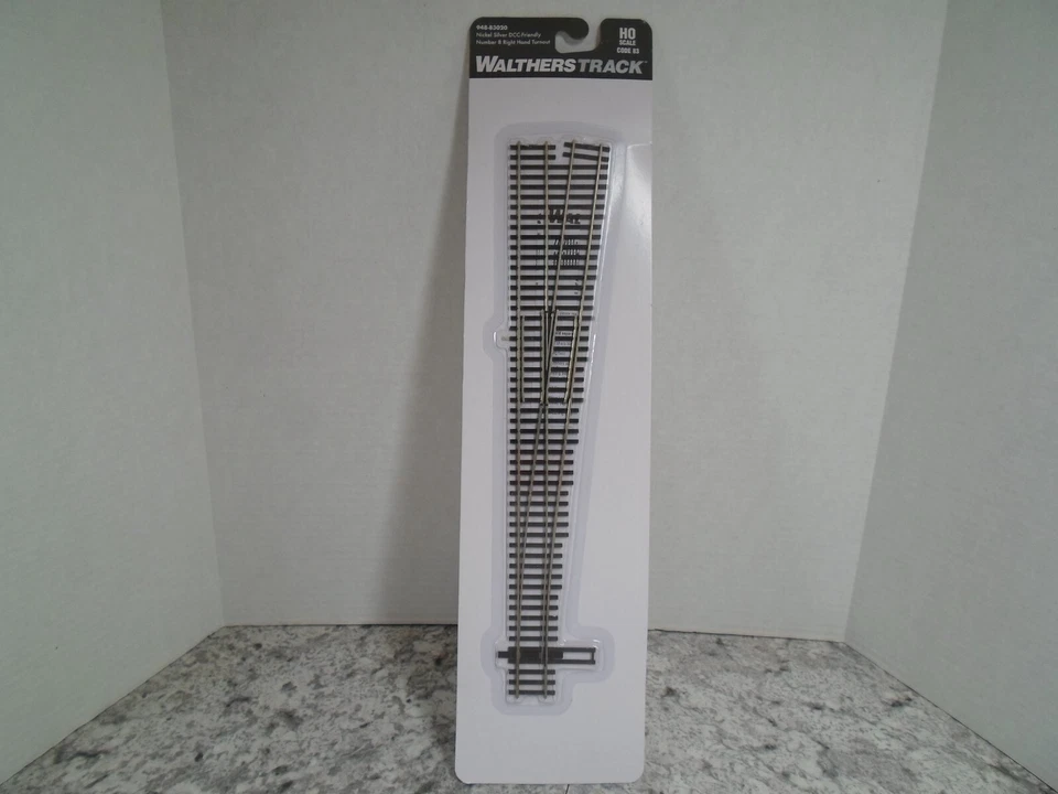 Walthers 948-83020 Code 83 #8 Turnout Right Hand Nickel Silver DCC Friendly HO - Image 1 of 1