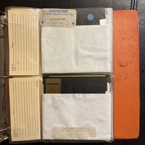 Discos Commodore 64 Software 5,25" (18) apuestas deportivas. Lotería. Cuotas de la NFL. - Imagen 1 de 14