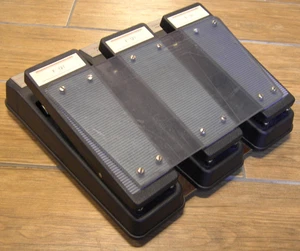 SCHALLER F 121 FUSSCHWELLER 6 Kanal FUSSPEDAL FOOTPEDAL f. KEYBOARD SYNTHESIZER - Bild 1 von 3