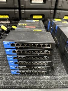 Linksys SE3008v2 8-Port Gigabit Ethernet Switch - Used with Power Adapter - Afbeelding 1 van 2