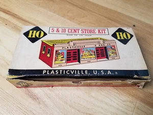 Bachmann Plasticville USA 5 & 10 Cent Store Kit Vintage HO Scale - Picture 1 of 4
