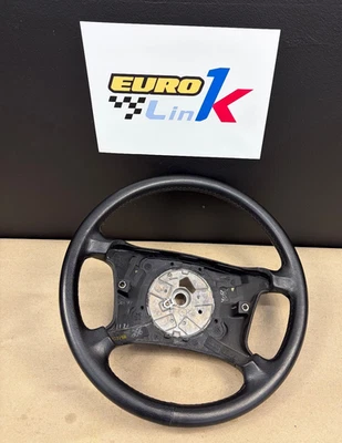 Volante 95-99 BMW Z3 E36/7 preto 4 raios | Bom estado! - Imagem 1 de 4