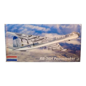Monogram 1:72 RB-36H Peacemaker Modellbausatz - Open Box komplett - Bild 1 von 9