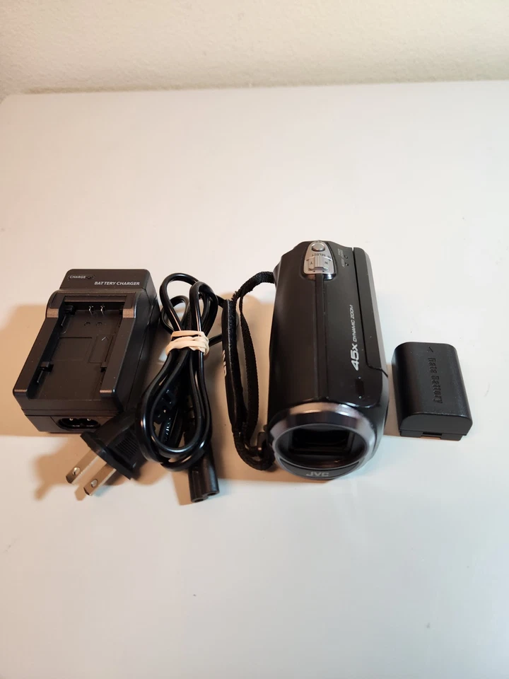 JVC Everio GZ-MS110BU Camcorder 45x Zoom w/ Battery And Charger  - Image 1 of 4