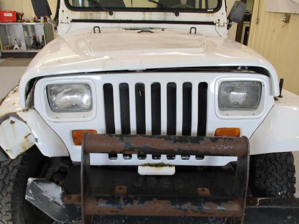Jeep Wrangler 1989 Grille Front 9336 Foto 1 de 4