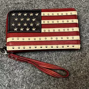 Montana West Patriotic Studded American Flag Purse Wallet Wristlet Patriotic - Picture 1 of 9