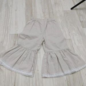 Unbranded Boutique Size 4 Khaki Ruffled Pants Crochet Lace - Picture 1 of 7