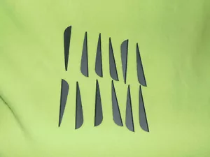 3 Inch Black Teardrop Arrow Vanes Fletching Plastic New Set Of 12 - Picture 1 of 2