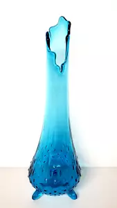 Vintage LE Smith Blue 3 Toe Hobnail Swung Glass Vase MCM 13" - Picture 1 of 15