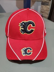 Calgary Flames new Hat - Picture 1 of 9