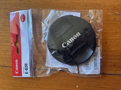 Canon Lens Cap E-82II Cap for Objectives Canon 82mm - Image 1 of 2
