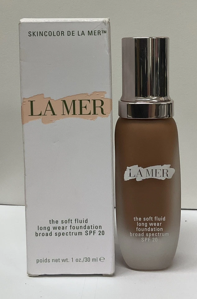 La Mer The Soft Fluid Long Wear Foundation Sienna #63 SPF 20 30ml / 1oz  - Image 1 of 4