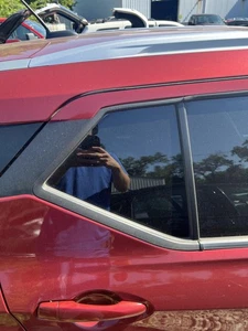 2019 Nissan Kicks Right Passenger SIde Rear Vent Quarter Glass/window - Picture 1 of 2