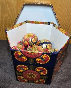 7 Vintage Ornamente Himmlische Sonne Shibumi Pappmaché Folie Weihnachtskugel in Box  - Bild 1 von 14