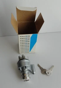 Interruptor de encendido Crown Automotive 931697 con llaves, Jeep CJ5 1973-1975, CJ6 - Imagen 1 de 5