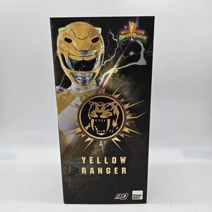 ThreeZero FigZero 1/6 Power Rangers Zeo Ranger II Yellow Scale Action Figure - Foto 1 di 9
