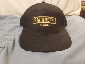Vodka SMIRNOFF Mütze Kappe bestickt Logo schwarz Strapback Einheitsgröße NEU - Bild 1 von 6
