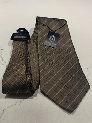 Corbata de microfibra hecha a mano de diseñador italiano ANGELO ROSSI Le Collezioni precio de venta sugerido por el fabricante 49 USD Foto 1 de 4